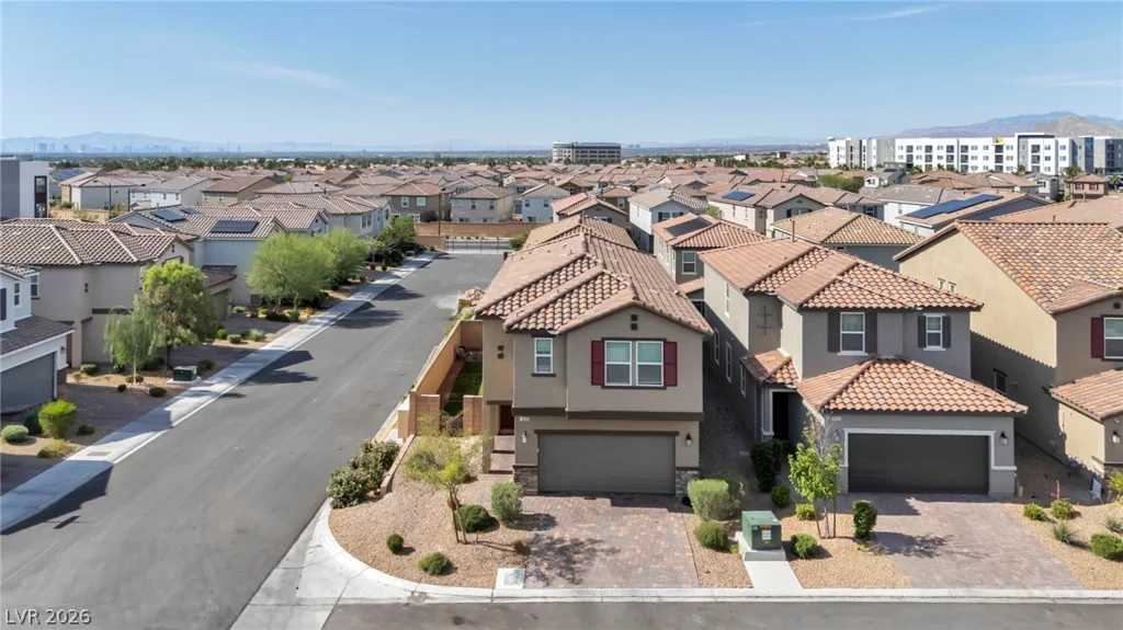 8439 Cabirolera, Las Vegas, NV 89149