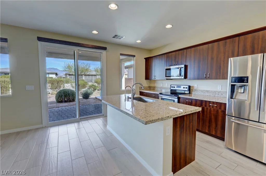 4882 Beacon Ridge, Pahrump, NV 89061