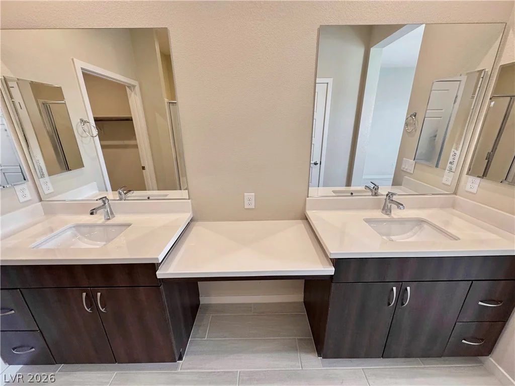 4882 Beacon Ridge, Pahrump, NV 89061