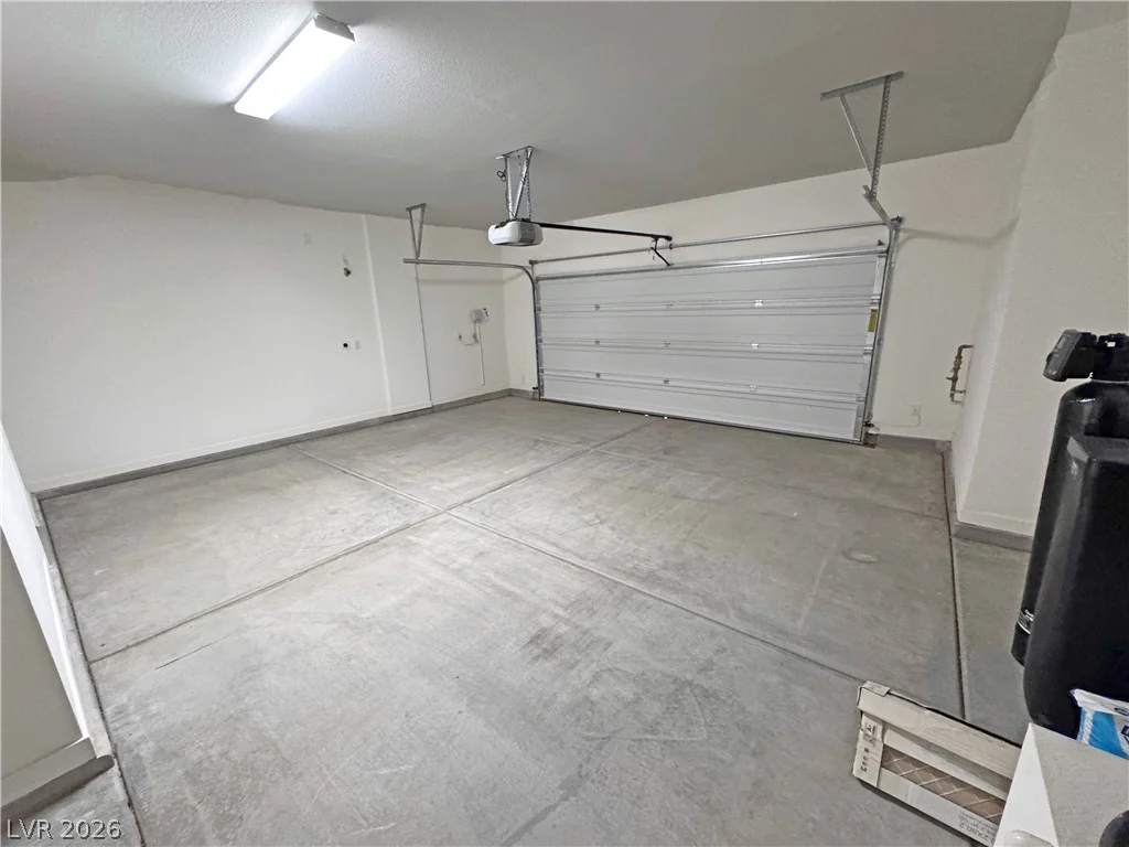 4882 Beacon Ridge, Pahrump, NV 89061