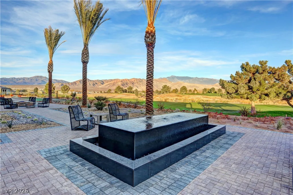 4882 Beacon Ridge, Pahrump, NV 89061
