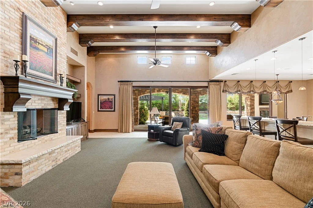 11 Olympia Hills, Las Vegas, NV 89141