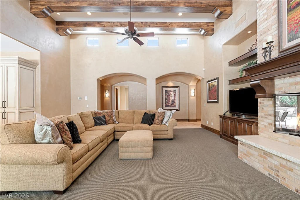 11 Olympia Hills, Las Vegas, NV 89141