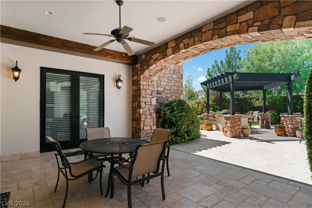 11 Olympia Hills, Las Vegas, NV 89141