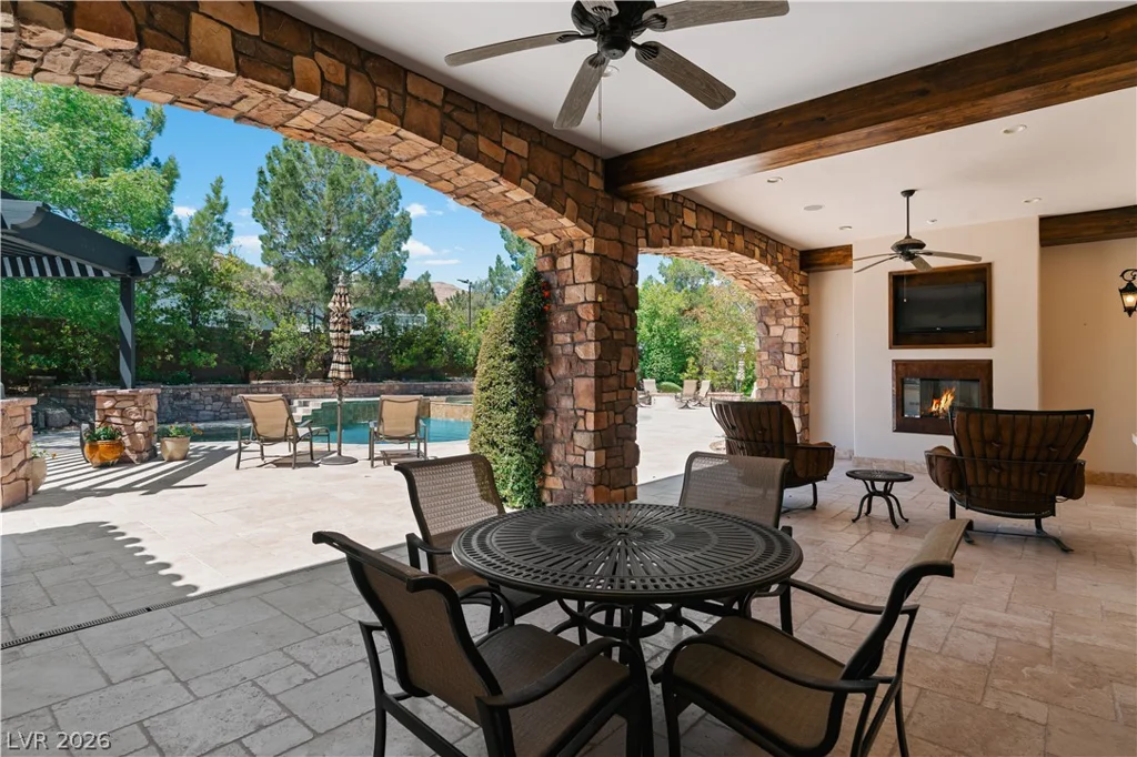 11 Olympia Hills, Las Vegas, NV 89141