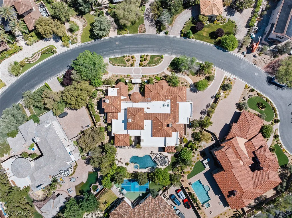 11 Olympia Hills, Las Vegas, NV 89141