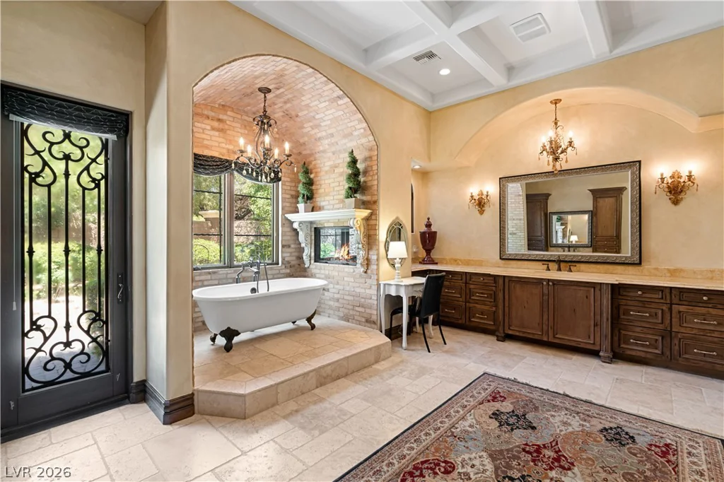 11 Olympia Hills, Las Vegas, NV 89141