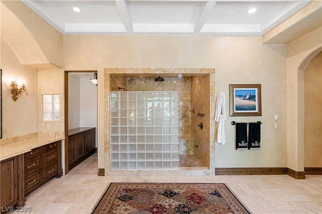 11 Olympia Hills, Las Vegas, NV 89141
