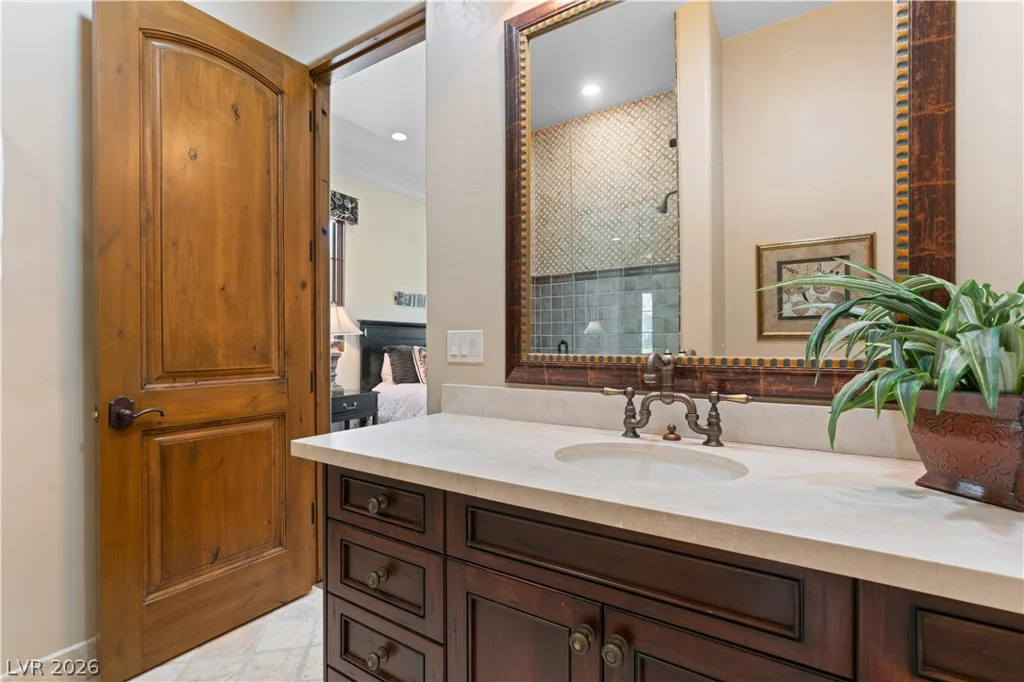11 Olympia Hills, Las Vegas, NV 89141