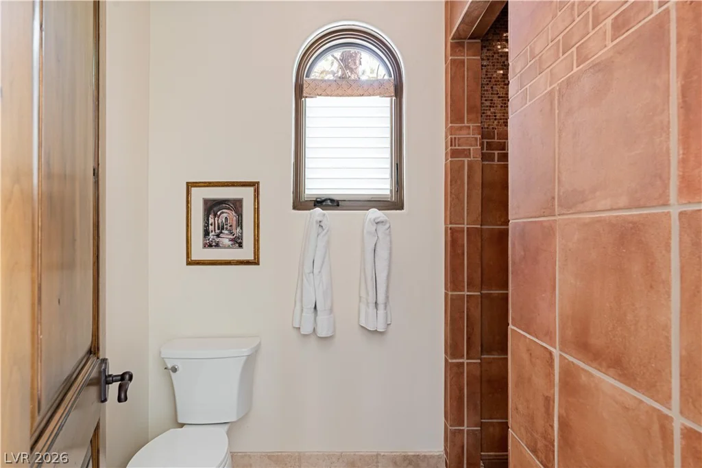 11 Olympia Hills, Las Vegas, NV 89141