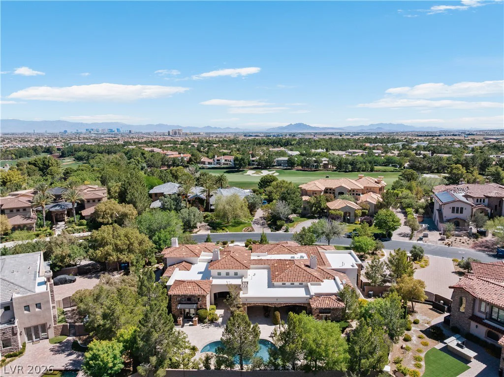 11 Olympia Hills, Las Vegas, NV 89141
