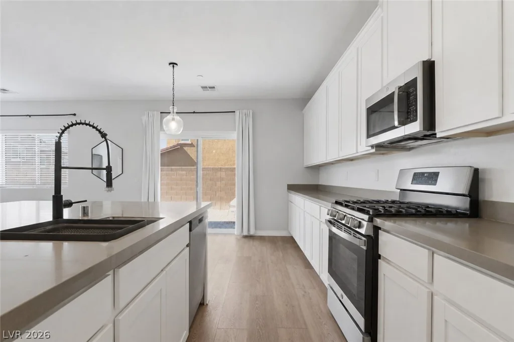 1623 Dakota Group, North Las Vegas, NV 89084