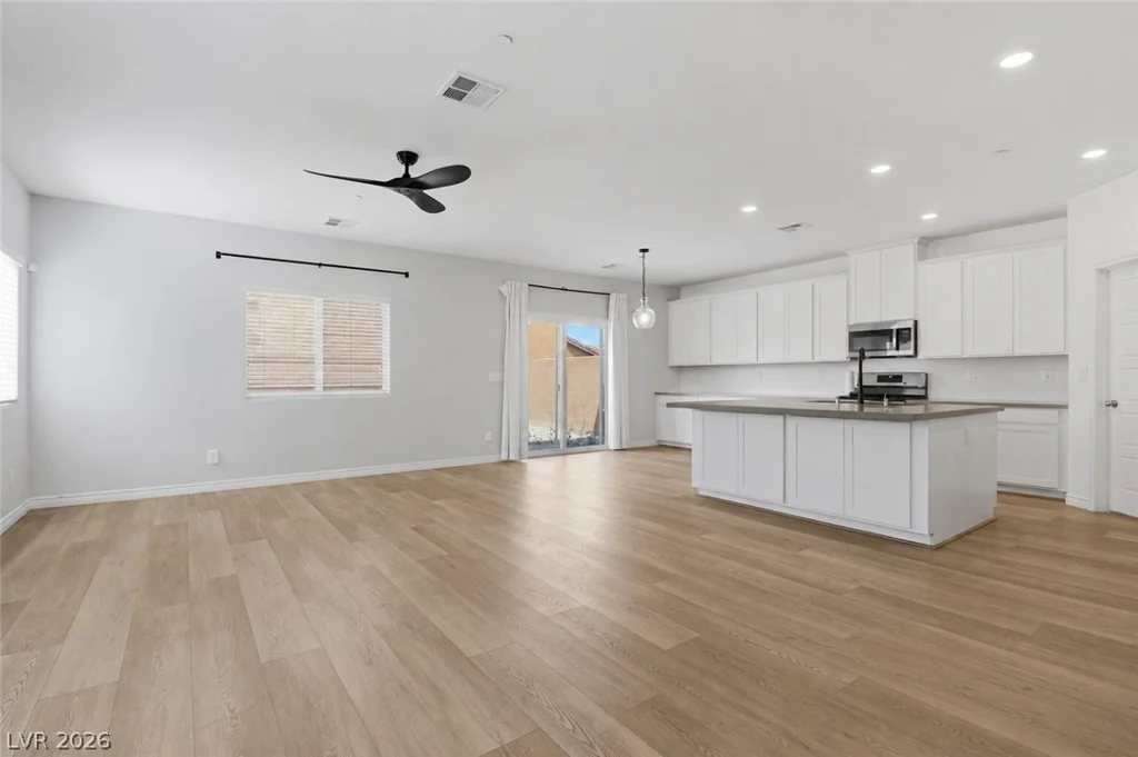 1623 Dakota Group, North Las Vegas, NV 89084