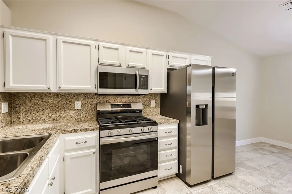 431 Golden State, Henderson, NV 89012