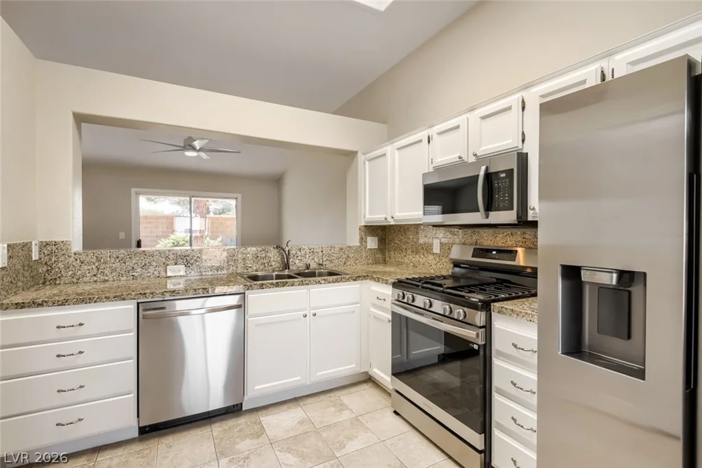 431 Golden State, Henderson, NV 89012