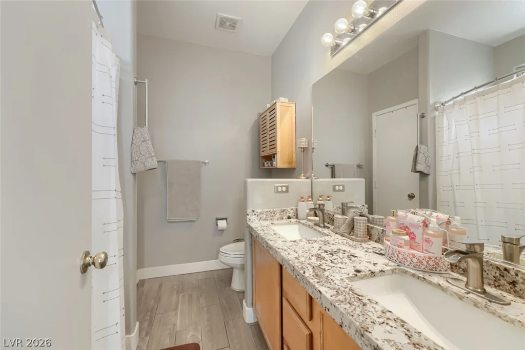 4953 Miners Ridge, Las Vegas, NV 89122
