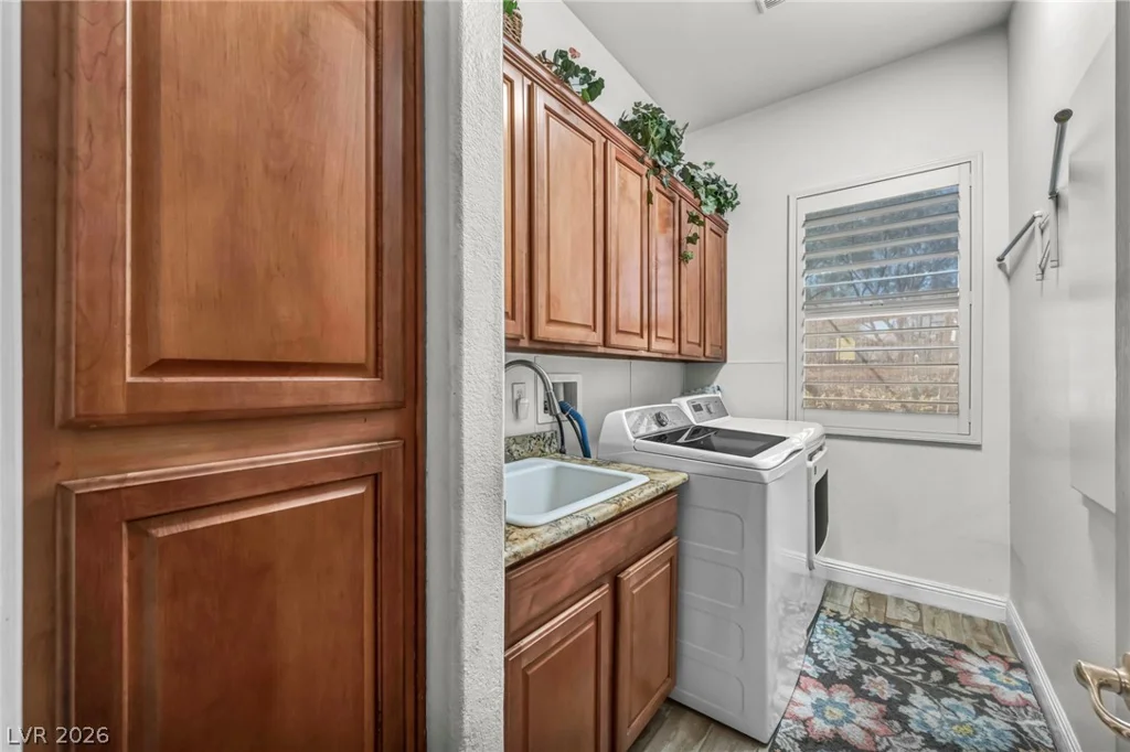 10372 Hawks Wing, Las Vegas, NV 89178