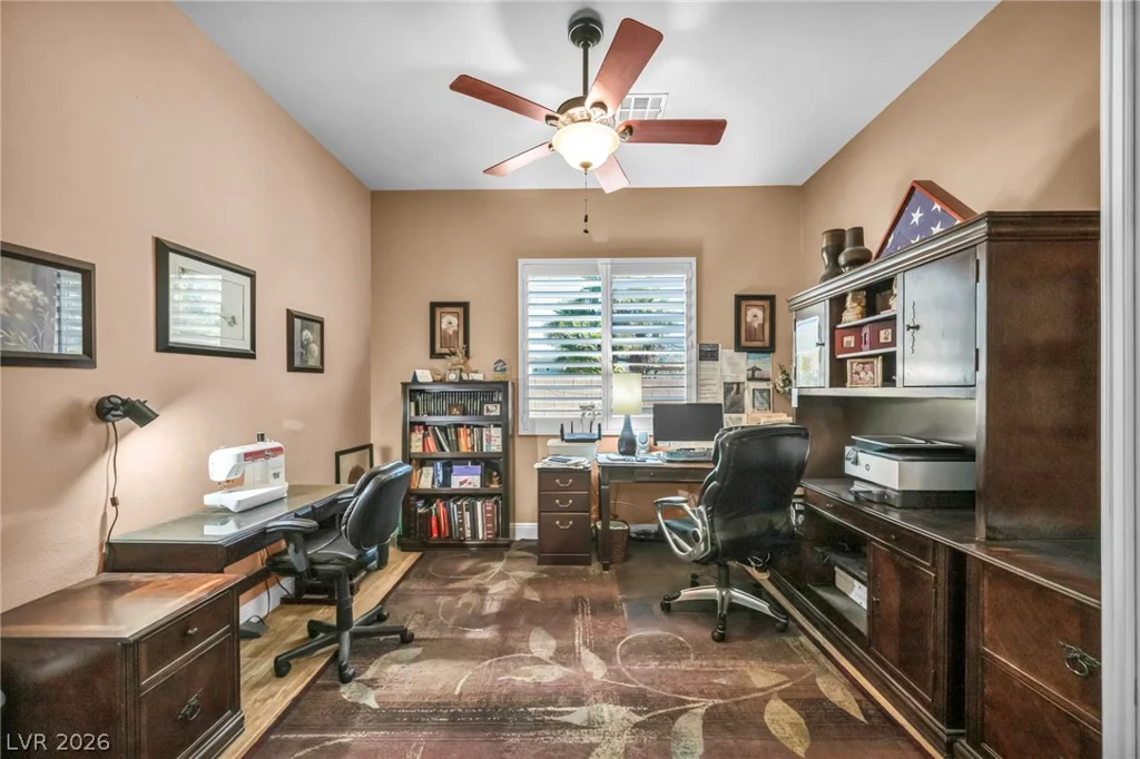 10372 Hawks Wing, Las Vegas, NV 89178