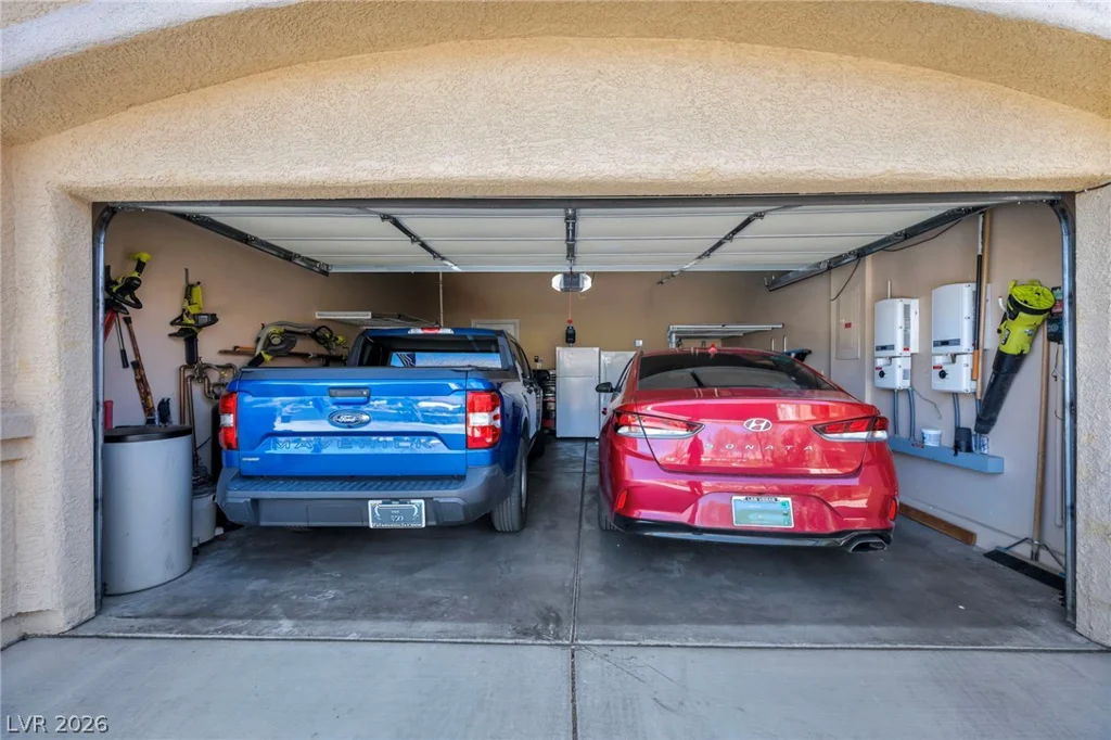 10372 Hawks Wing, Las Vegas, NV 89178