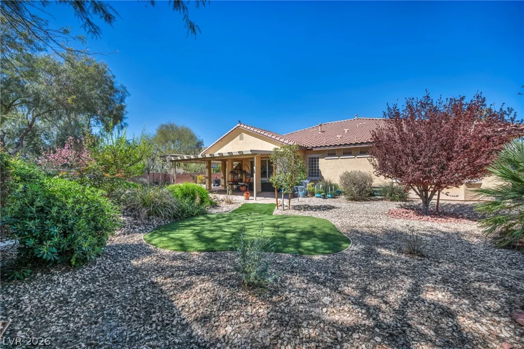 10372 Hawks Wing, Las Vegas, NV 89178
