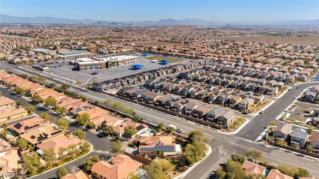 10372 Hawks Wing, Las Vegas, NV 89178