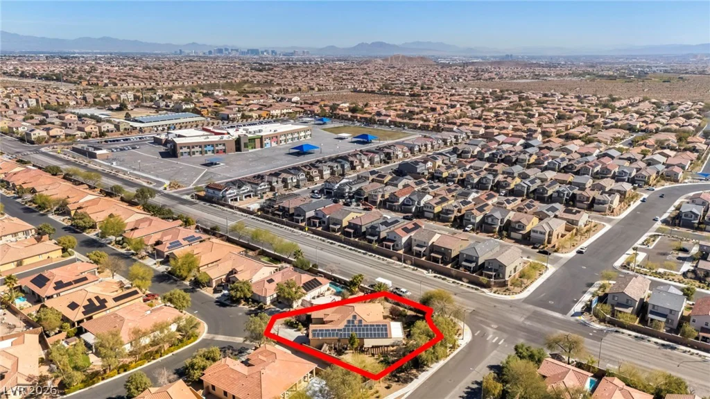 10372 Hawks Wing, Las Vegas, NV 89178