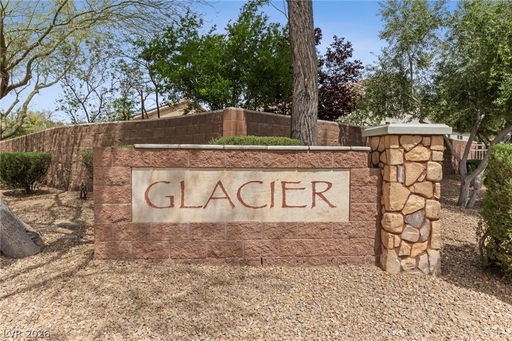 10372 Hawks Wing, Las Vegas, NV 89178