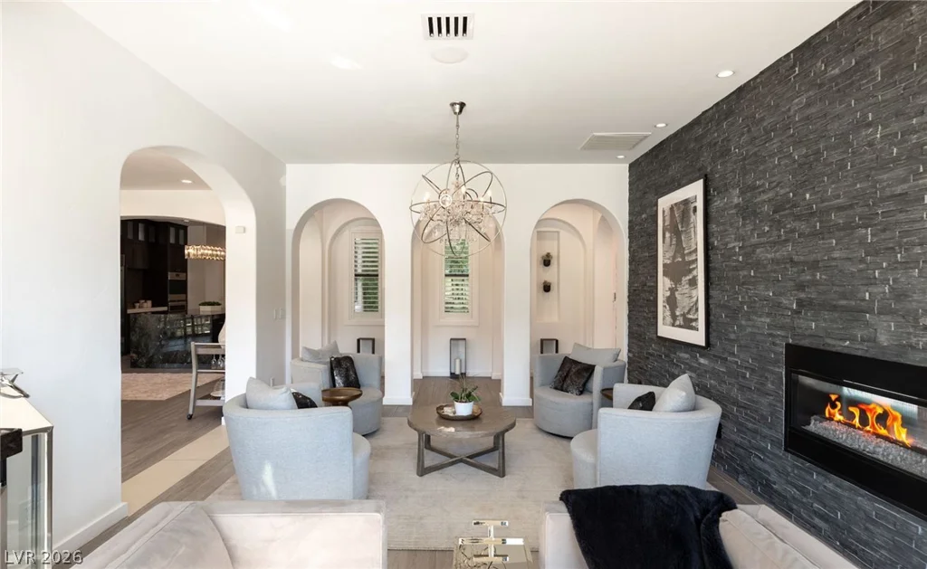 2747 Turtle Head Peak, Las Vegas, NV 89135