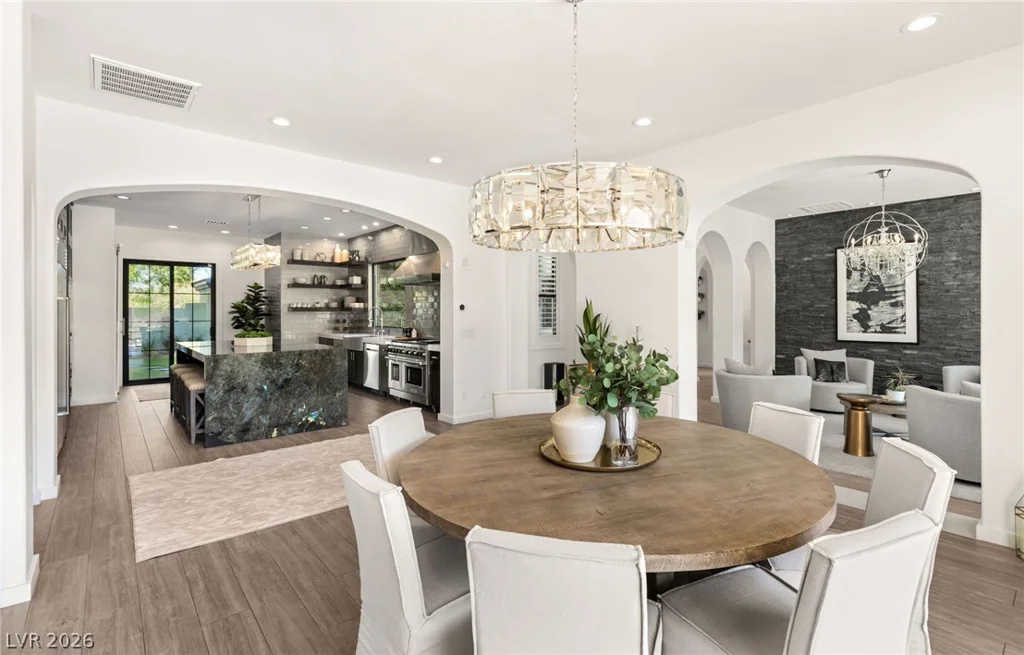 2747 Turtle Head Peak, Las Vegas, NV 89135