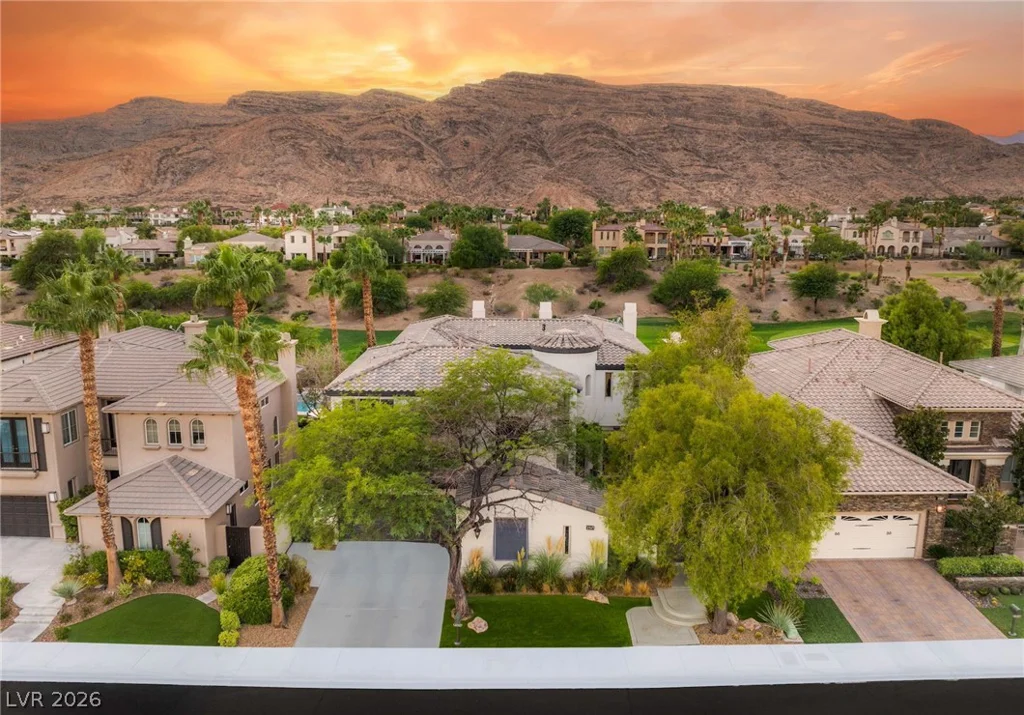 2747 Turtle Head Peak, Las Vegas, NV 89135