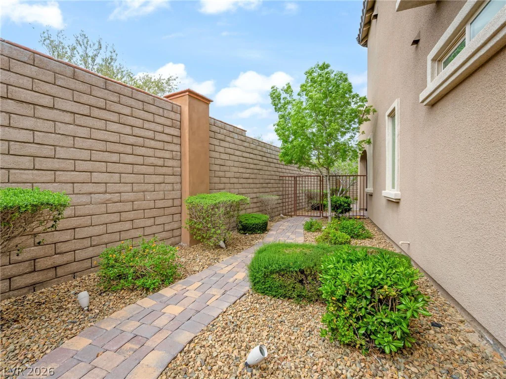 11914 Tres Bispos, Las Vegas, NV 89138