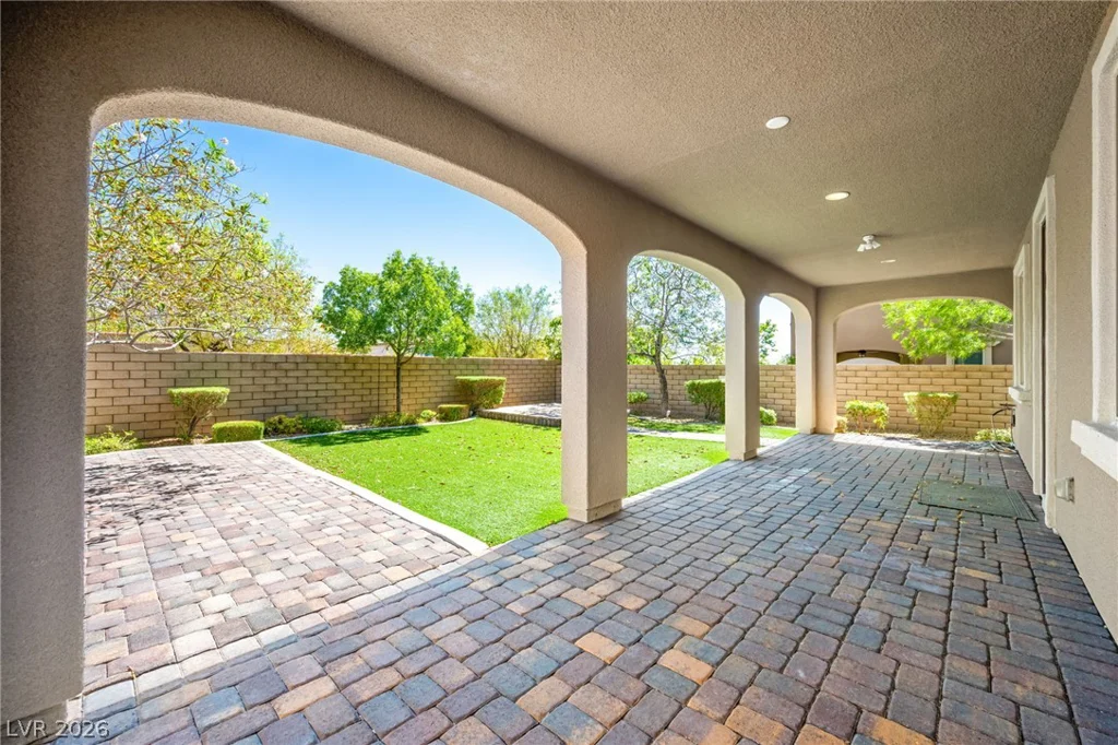11914 Tres Bispos, Las Vegas, NV 89138