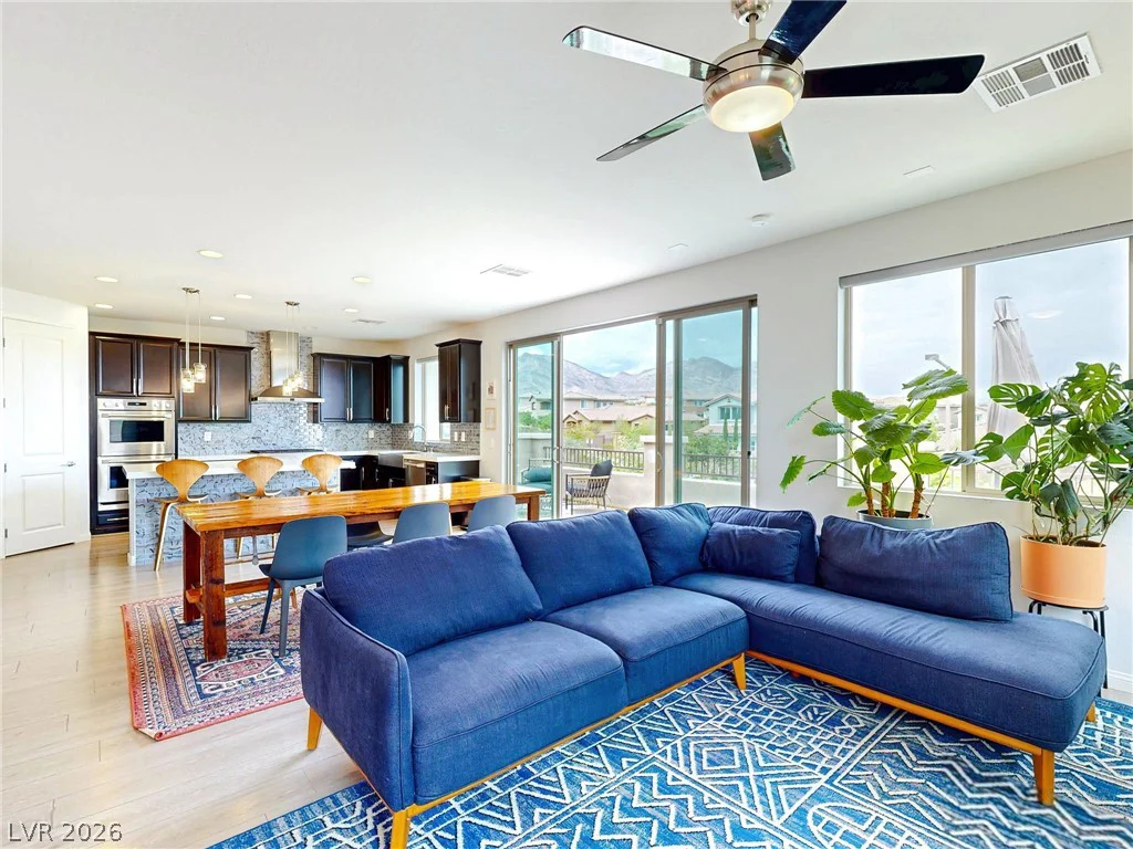 11914 Tres Bispos, Las Vegas, NV 89138