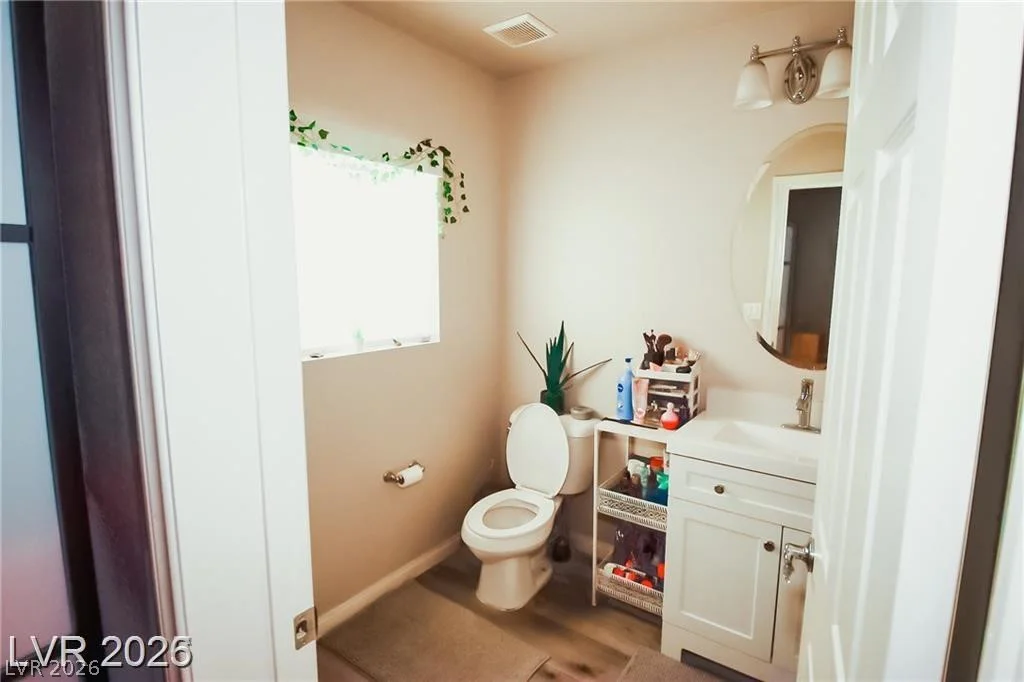 8525 Silver Coast, Las Vegas, NV 89139