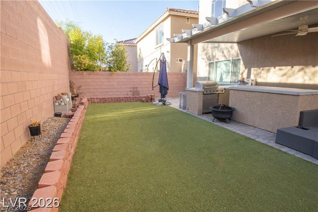 8525 Silver Coast, Las Vegas, NV 89139