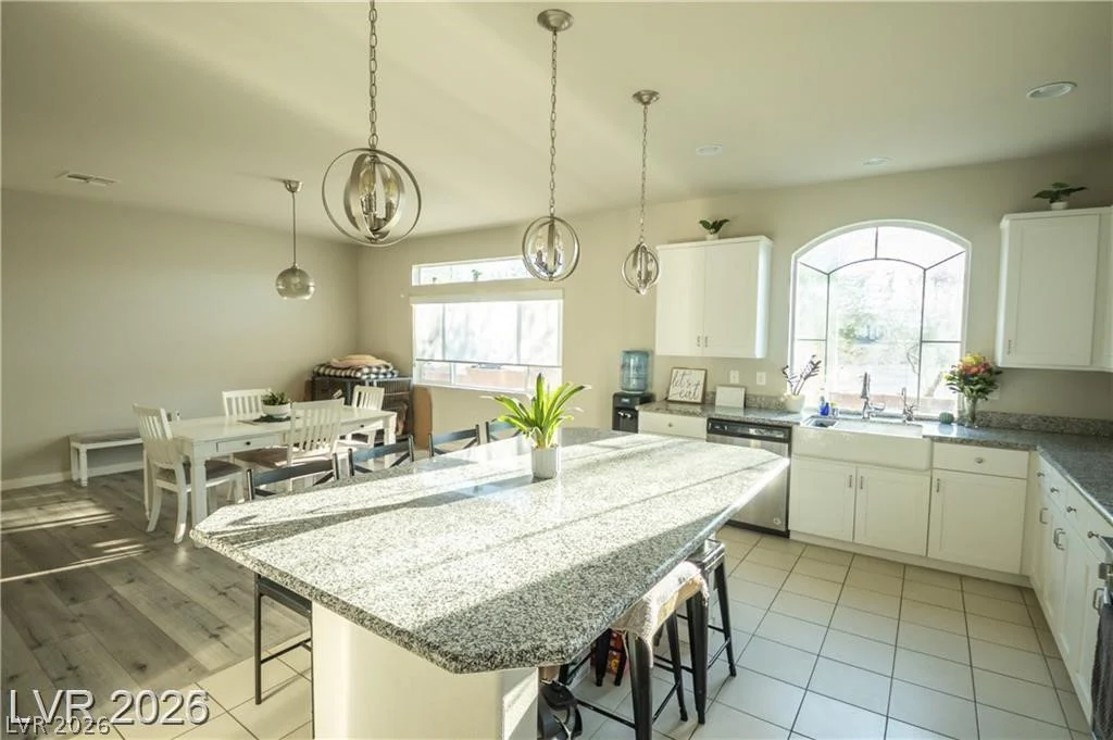 8525 Silver Coast, Las Vegas, NV 89139