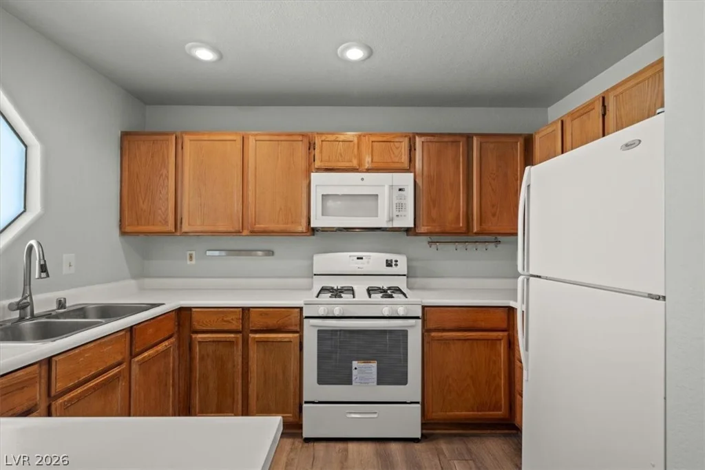 5066 Rainbow, Las Vegas, NV 89118