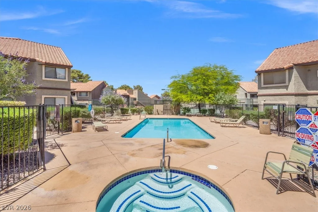 5066 Rainbow, Las Vegas, NV 89118