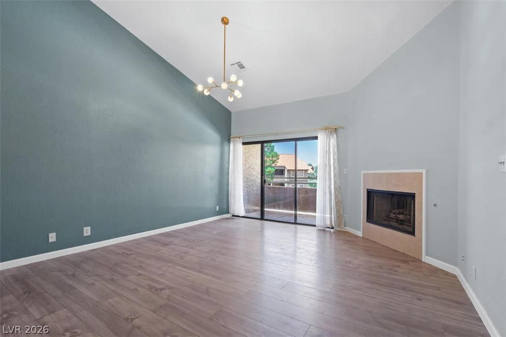 5066 Rainbow, Las Vegas, NV 89118