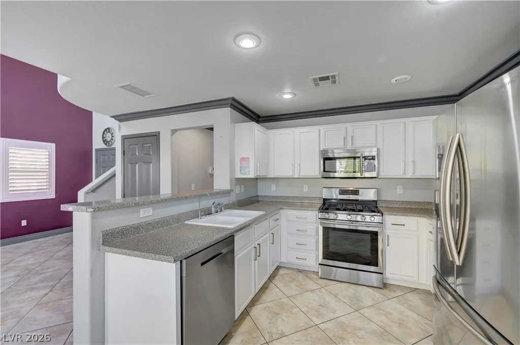 7297 Powers, Las Vegas, NV 89148