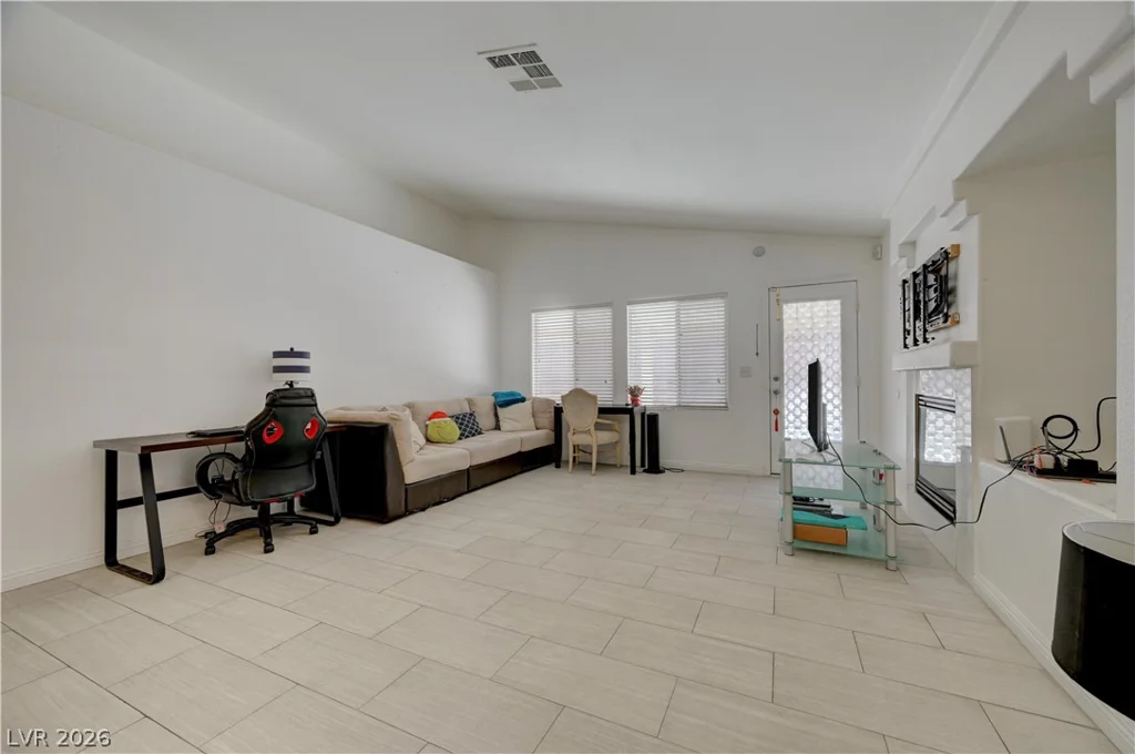 3671 Spring Shower, Las Vegas, NV 89147