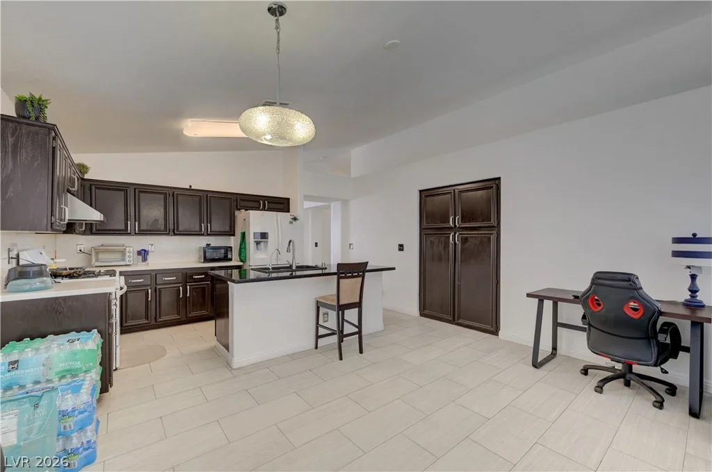 3671 Spring Shower, Las Vegas, NV 89147