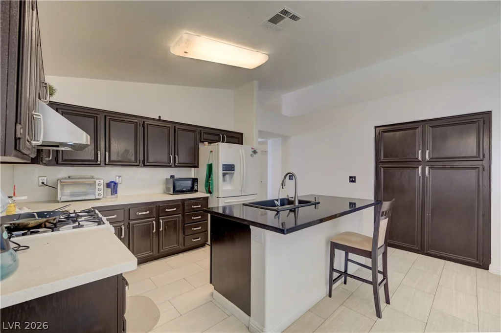 3671 Spring Shower, Las Vegas, NV 89147
