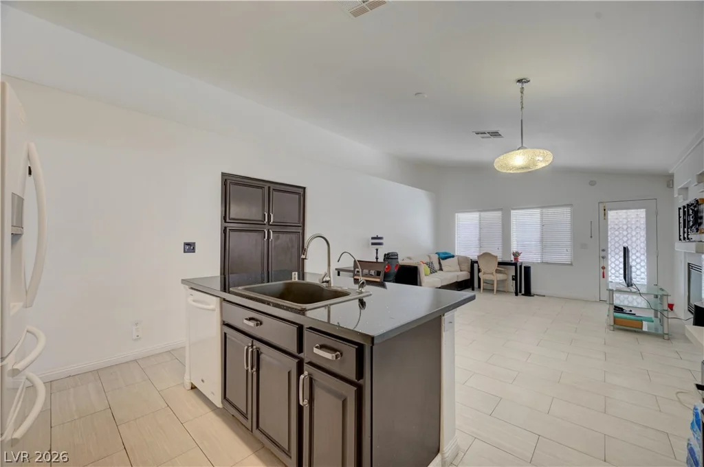 3671 Spring Shower, Las Vegas, NV 89147