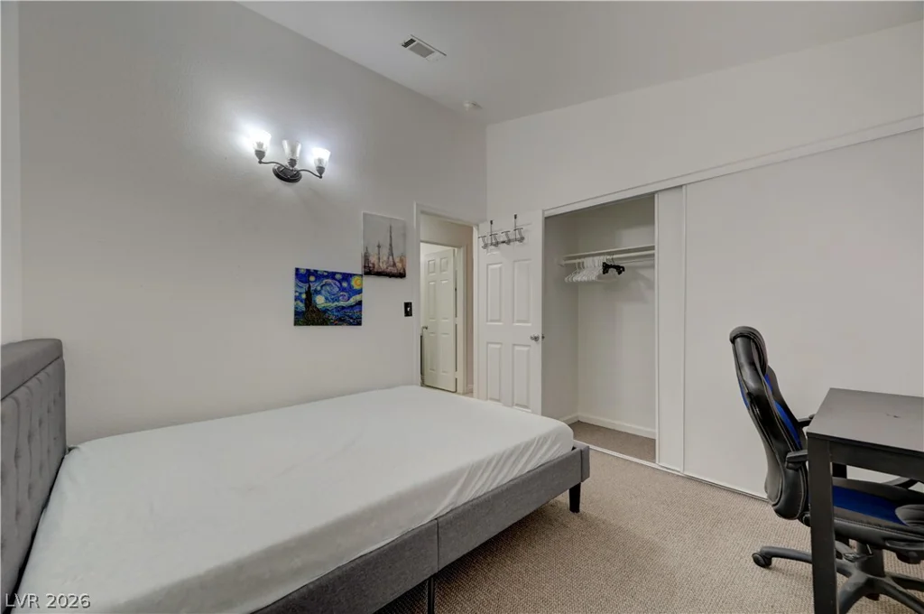 3671 Spring Shower, Las Vegas, NV 89147
