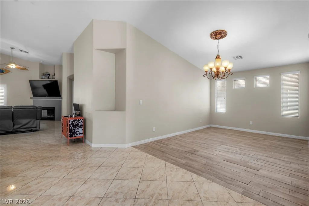 6612 Ringbill, North Las Vegas, NV 89084