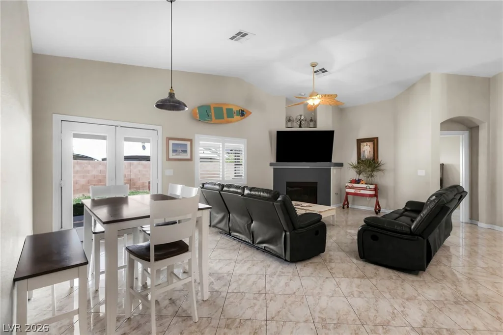 6612 Ringbill, North Las Vegas, NV 89084