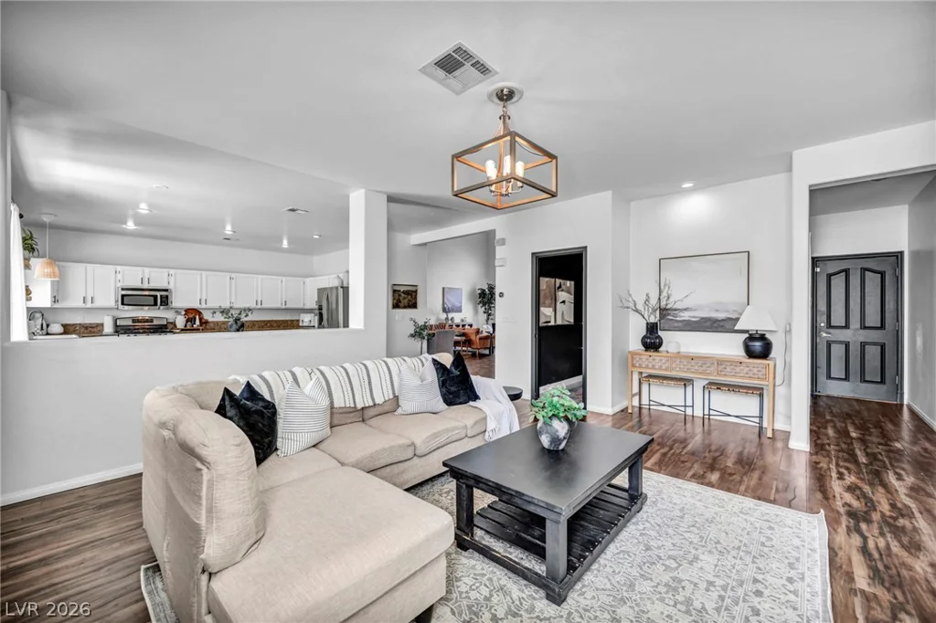 5516 Green Willow, Las Vegas, NV 89130