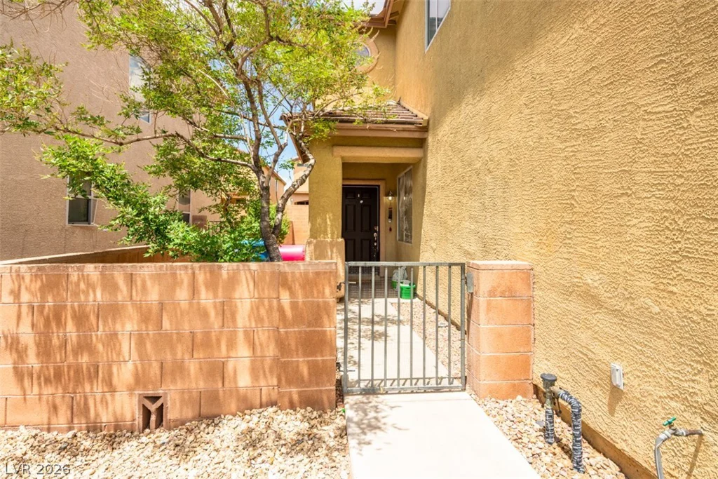 6338 Pronghorn Ridge, Las Vegas, NV 89122