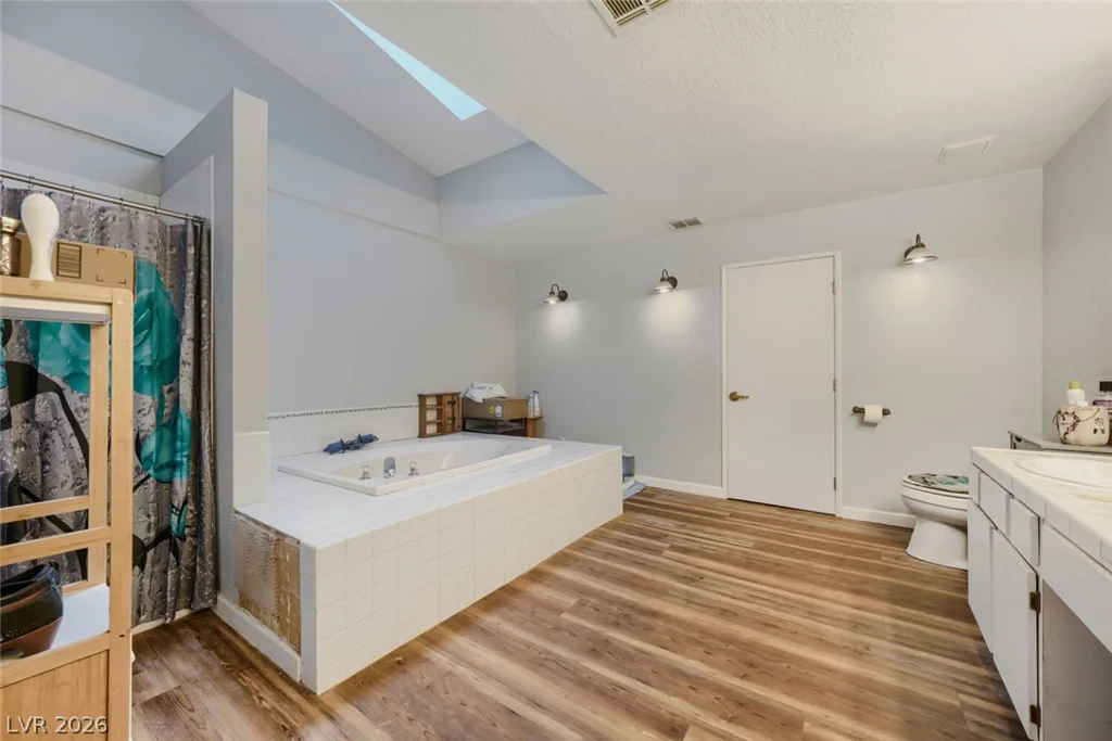 7119 Montcliff, Las Vegas, NV 89147